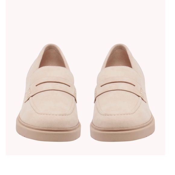$190 Nine West Top of the line Blush/Tan Suede Leather Loafer. Brand new no box - Picture 3 of 5